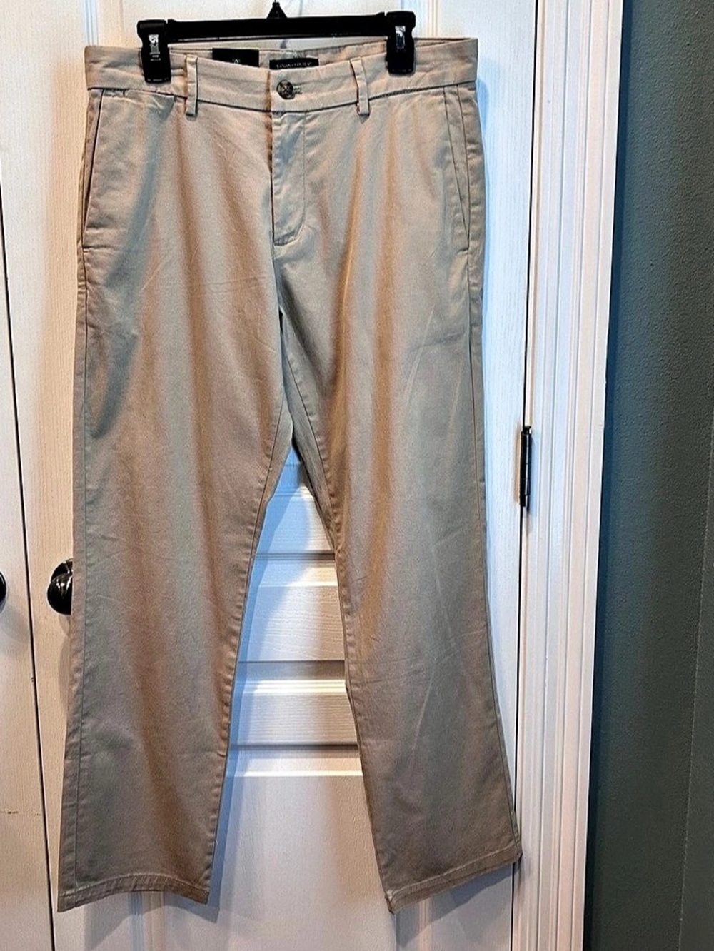 NWT Banana Republic Men’s Tan Cotton Twill Flat Front Straight Leg Chinos 32x30